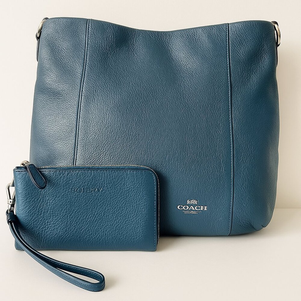 ✨ Coach Pebbled Leather Shoulder Bag + Matching Wristlet Set ✨